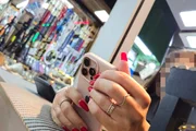 No comércio ilegal, a caneta custa até R$ 4 mil