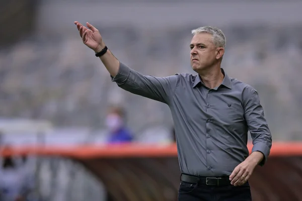 Por causa do Cartola, técnico diz que atleta do Ceará não fazia falta