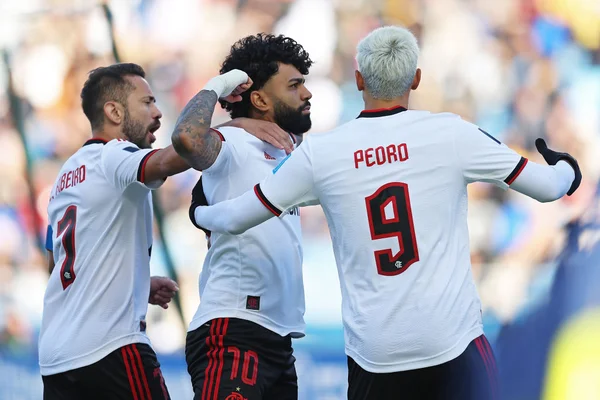 Flamengo comemora gol de Gabigol - Metrópoles