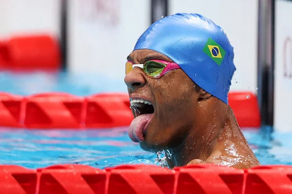 Gabriel Araújo voa na água e ganha seu segundo ouro em Tóquio