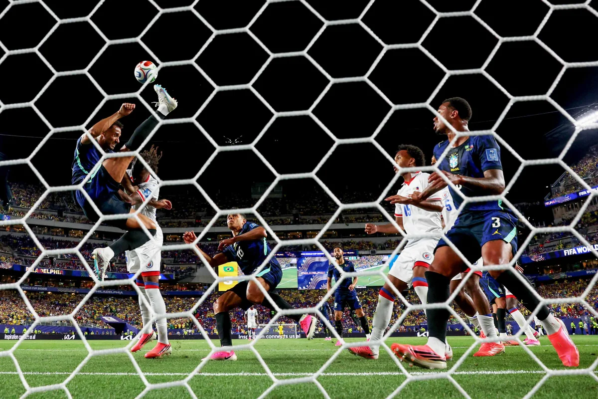 Após vitória, confira o que o Brasil precisa para se classificar - imagem 5 Após vitória, confira o que o Brasil precisa para se classificar - imagem 5