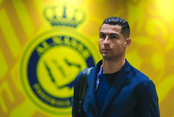 Imagem colorida de Cristiano Ronald- Metrópoles