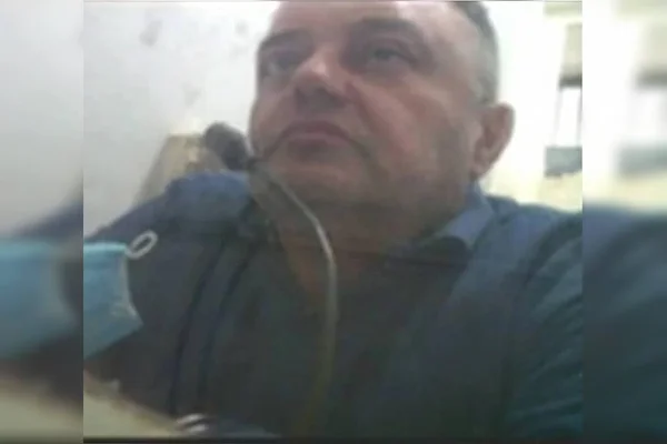 George Washington, bolsonarista preso após planejar atentado à bomba no aeroporto de Brasília, confessa em vídeo ataques à Polícia Federal no mês de dezembro - Metrópoles