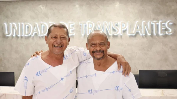 imagem colorida irmaos transplantes de rins goias