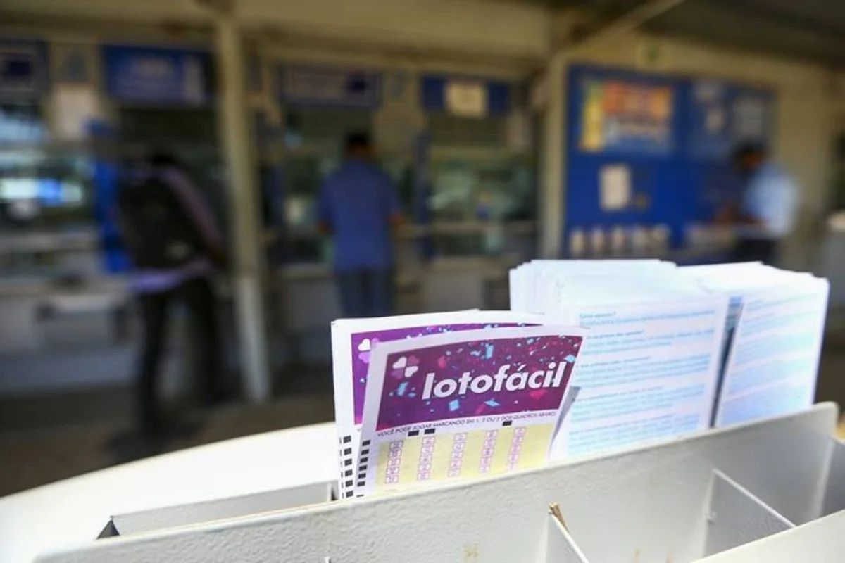 Confira resultado da Lotofácil 3750 sorteada nesta sexta (31/7)