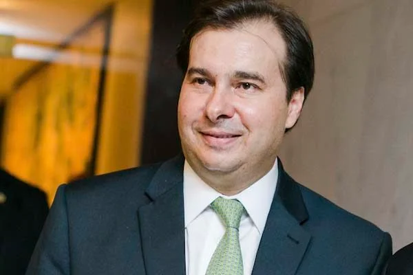 “É preciso entender que o relator foi ao limite”, diz Maia