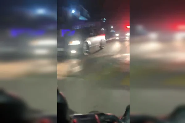 Vídeo: PM faz operação e inibe protesto na porta de coronel que agrediu motoboy
