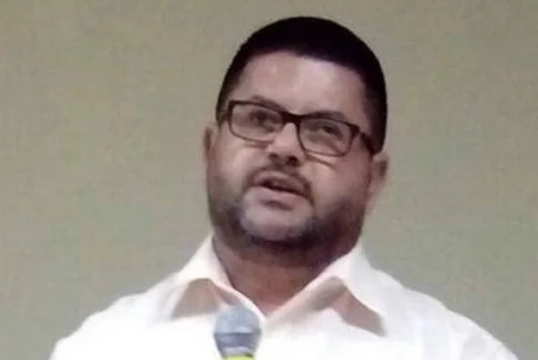 Pastor entrega carro durante assalto, mas é morto pelos bandidos