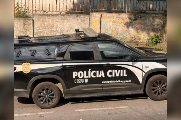 Carro PC MG
