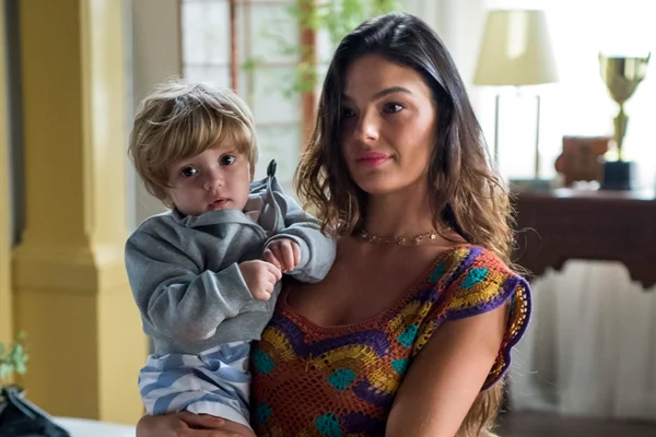“A Força do Querer”: Ritinha perderá a guarda do filho por bigamia
