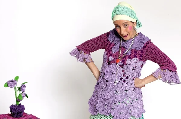 Dona do jargão “Ô, coitado”, Filomena volta aos palcos como empresária