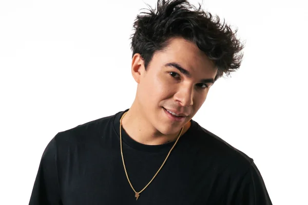 DJ KVSH usou Harry Potter para virar referência mundial na música eletrônica
