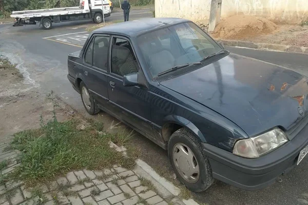 Carro estacionado