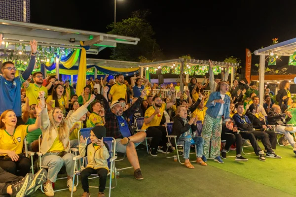 W3 Sul terá arquibancada e telão de 8 metros para Brasil x Noruega