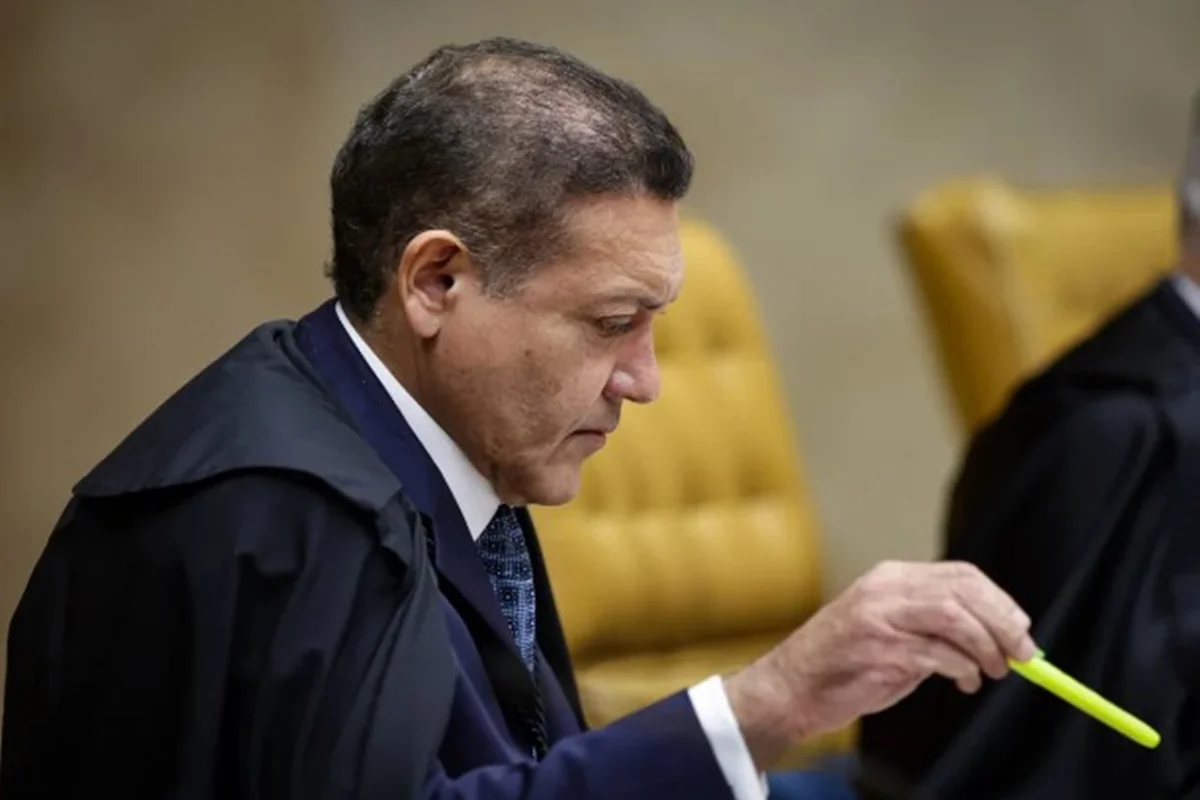 Kassio não viu prática criminosa em publicidade de Lula que critica Flávio