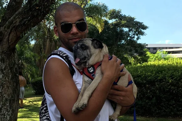 Pai de pet consegue na Justiça o direito de ver seu cão após separação