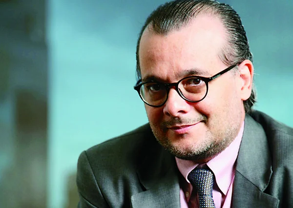 “Amargura leva humor para terreno da maldade”, diz Gustavo Franco
