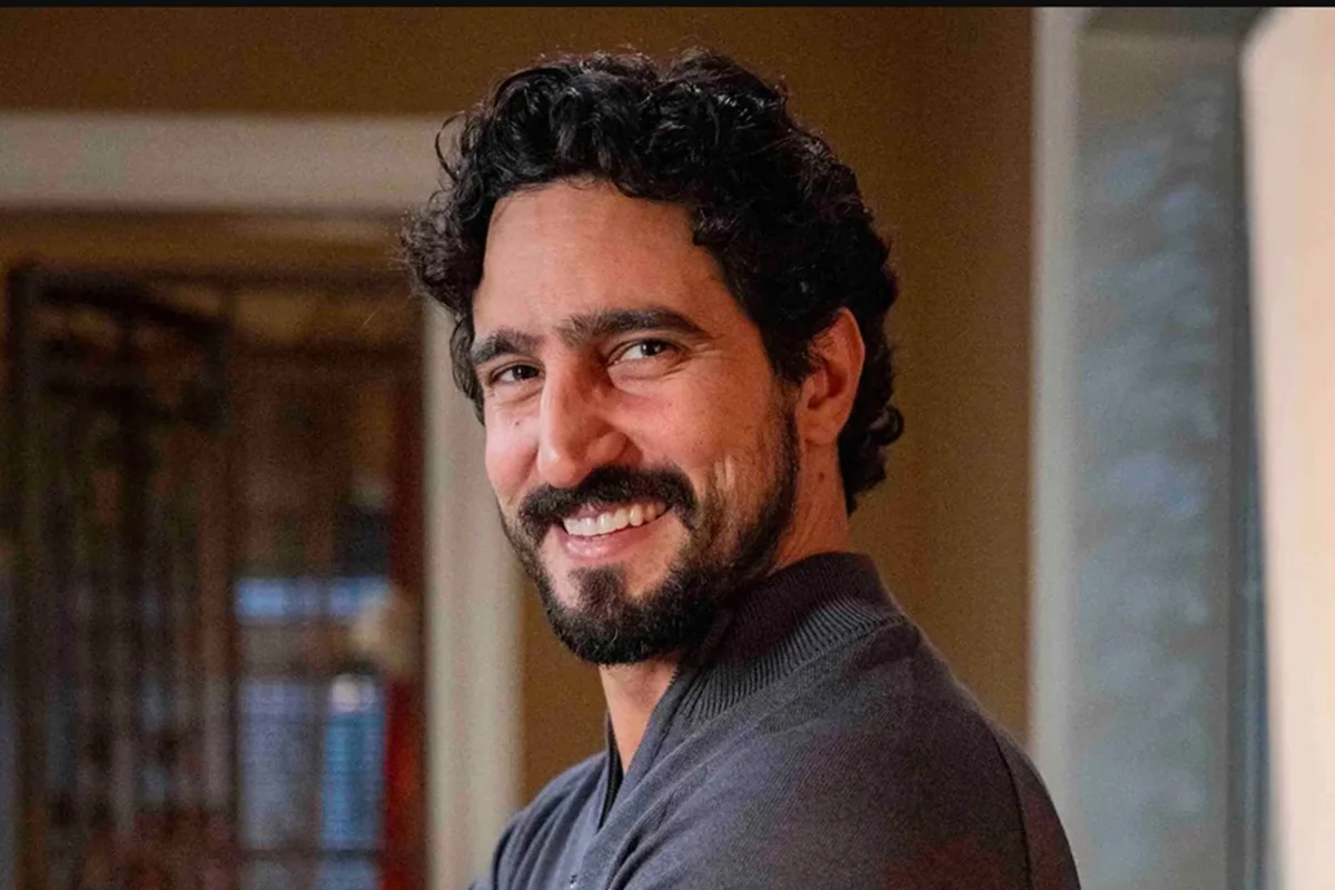 Renato Góes como Heitor em Quem Ama Cuida Renato Góes como Heitor em Quem Ama Cuida