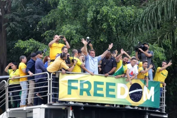 Bolsonaro decide ir a ato contra Lula e em defesa da anistia ao 8/1
