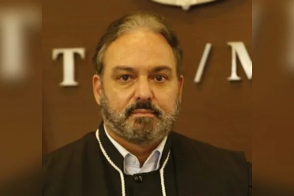 Desembargador Alexandre Victor de Carvalho, do Tribunal de Justiça de Minas Gerais (TJMG)