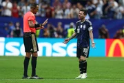 Ismail Elfath e Lionel Messi Ismail Elfath e Lionel Messi