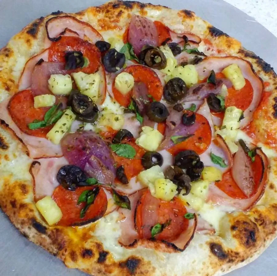 <b>Vinny's Pizza –</b> Tanto o truck quanto a loja física valem a visita. Deliciosas pizzas e petiscos italianos <b>Vinny's Pizza –</b> Tanto o truck quanto a loja física valem a visita. Deliciosas pizzas e petiscos italianos