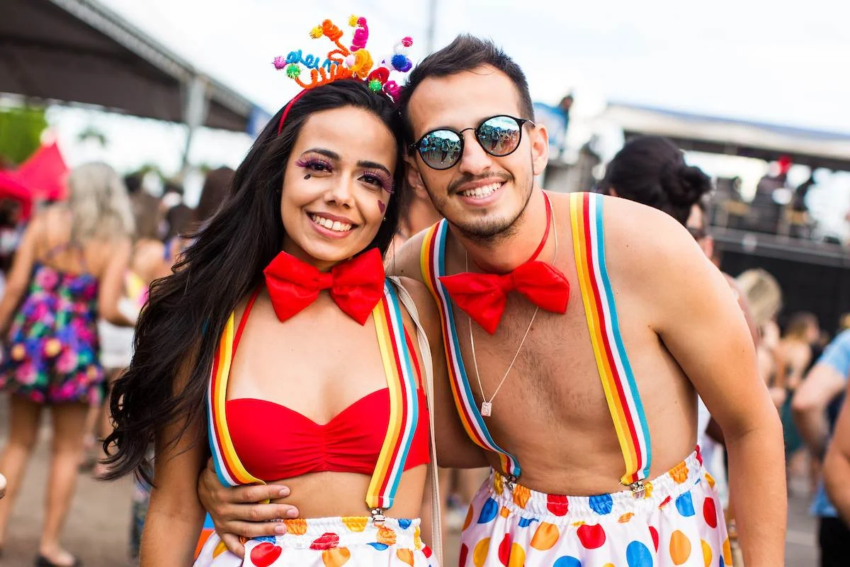Thaina Monteiro e Lucas Sarmento Thaina Monteiro e Lucas Sarmento