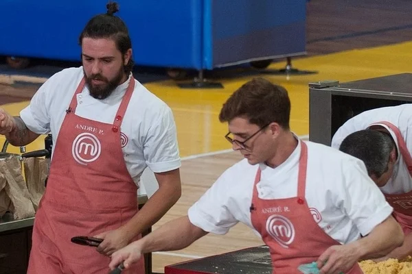MasterChef Profissionais: André Rochadel é o primeiro eliminado