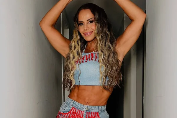 Viviane Araújo