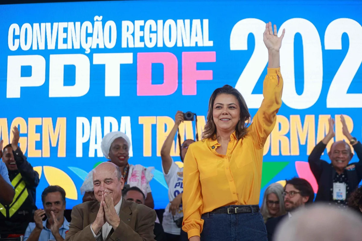PDT oficializa candidatura de Leila do Vôlei à reeleição PDT oficializa candidatura de Leila do Vôlei à reeleição