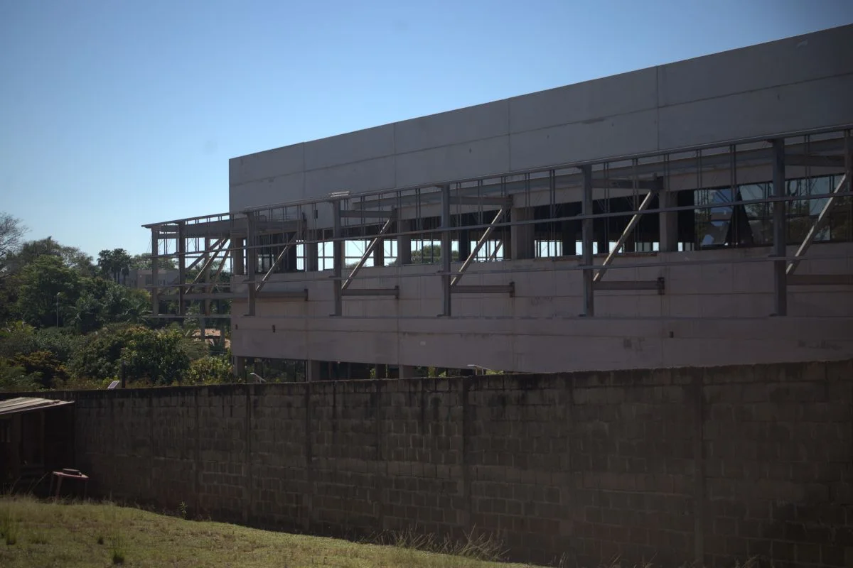 Obra foi bloqueada pela Justiça na primeira fase da operação Carbono Oculto, em agosto de 2025 Obra foi bloqueada pela Justiça na primeira fase da operação Carbono Oculto, em agosto de 2025