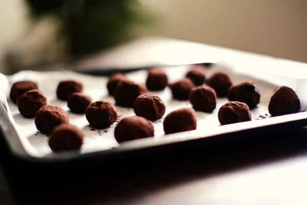 Energy ball de cacau: sobremesa sem culpa, mas com muito sabor