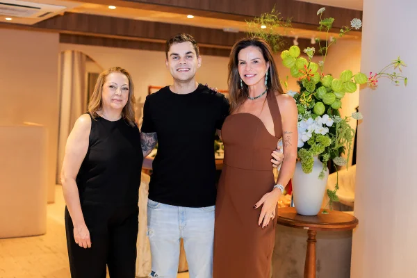 Claudia Salomão reúne convidadas em exposição da Emar Batalha na Inti