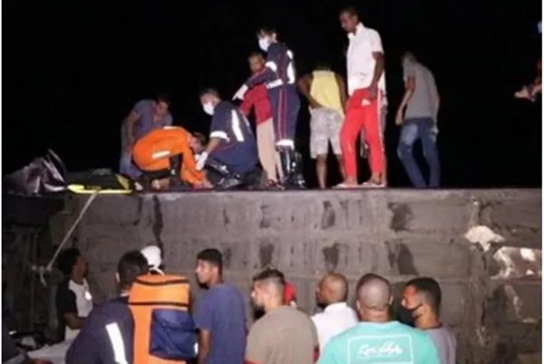 Acidente na BR-101 deixa 12 mortos e 17 feridos