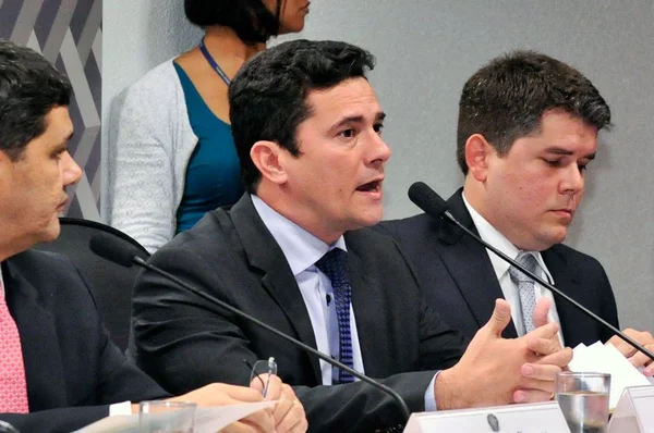 “Não adianta ser contra a impunidade sem reformar instituições”, diz Sérgio Moro