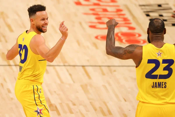 Stephen Curry e LeBron James