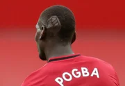 Paul Pogba demonstrou como os cortes de cabelo podem transmitir mensagens Paul Pogba demonstrou como os cortes de cabelo podem transmitir mensagens