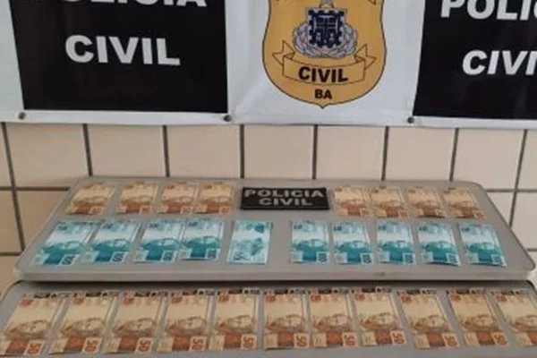 Dupla é presa ao tentar enviar R$ 2 mil em notas falsas pelo correio