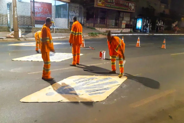 Detran reforça sinalização em faixas de pedestres do Distrito Federal