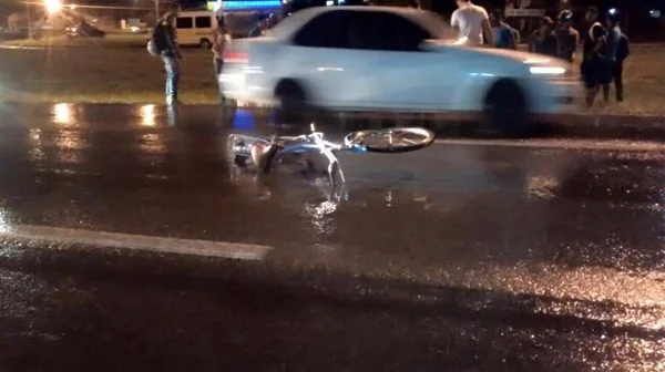 Senhor que pedalava na BR-040 morre após ser atropelado por caminhão