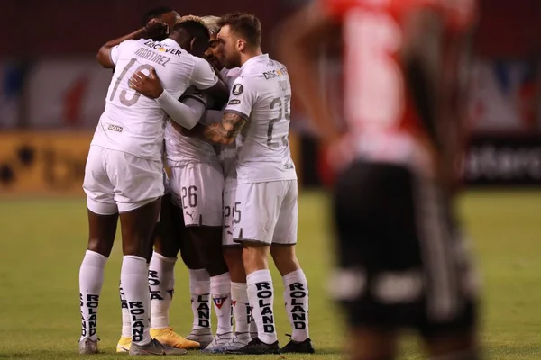 LDU x São Paulo