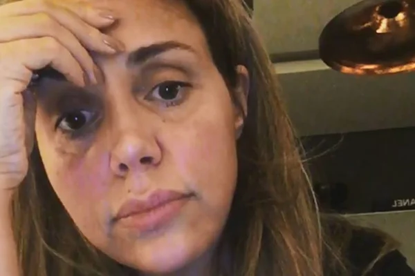 Renata Banhara passa mal, é atendida no SUS e desabafa sobre a fama