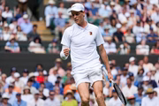Número um do mundo, Jannik Sinner  enfrentará Djokovic nas semifinais