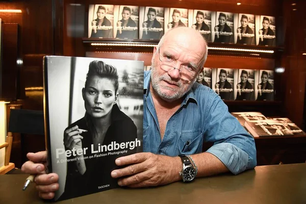 Peter Lindbergh, o fotógrafo das supermodelos, morre aos 74 anos