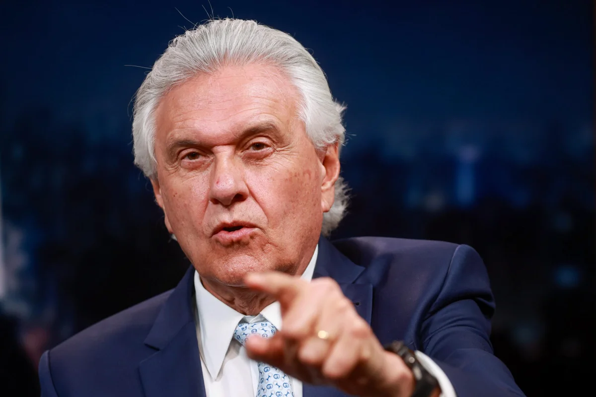 Caiado diz que Lula e Flávio brincam de “esconde-esconde” em debates