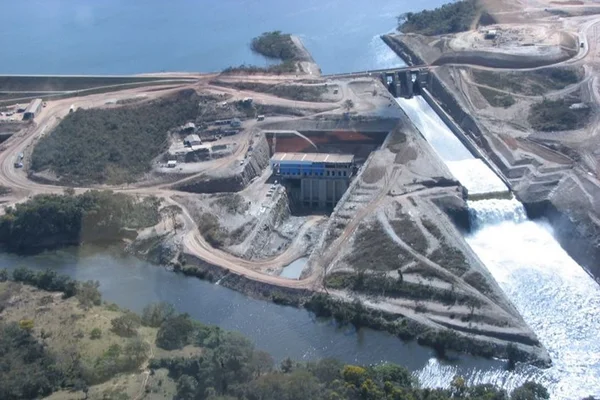 CEB à venda: TCDF libera leilão de R$ 675 milhões em ações da estatal
