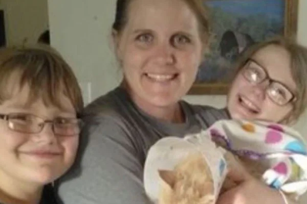 tricia jones e os filhos