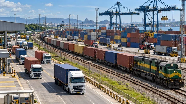 Talk “Infraestrutura que move o Brasil” debate futuro da logística no país