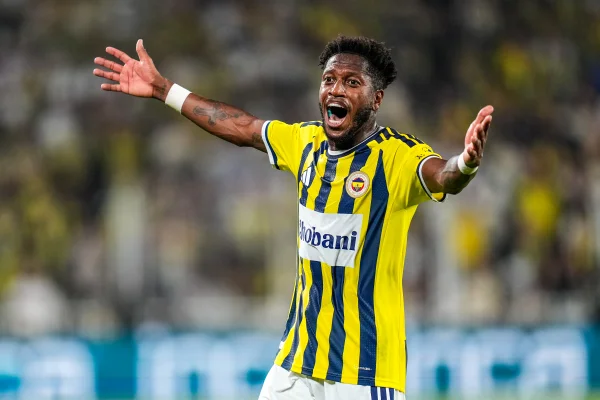 Atlético-MG está próximo de acerto com Fred, do Fenerbahçe