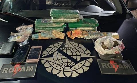 PM apreende R$ 7 mil escondidos em cueca de motorista em Samambaia